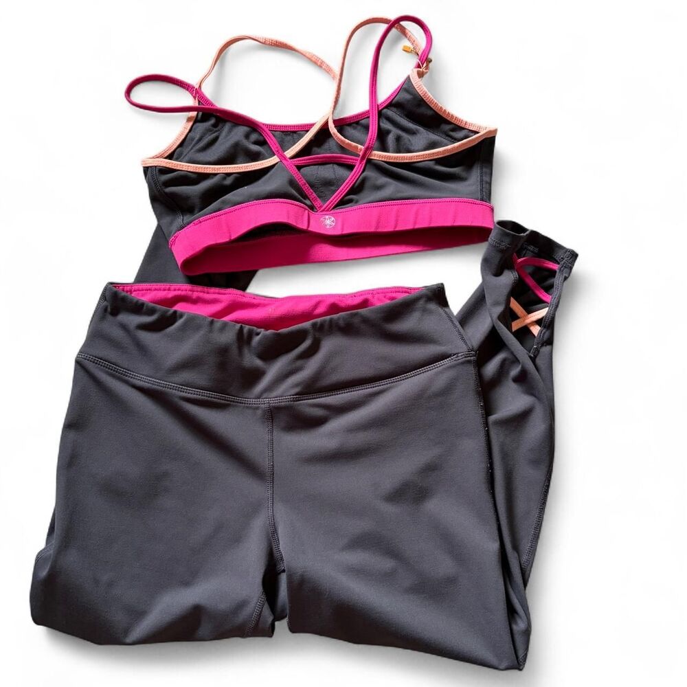 Gaiam Women's Grey and Pink Leggings
